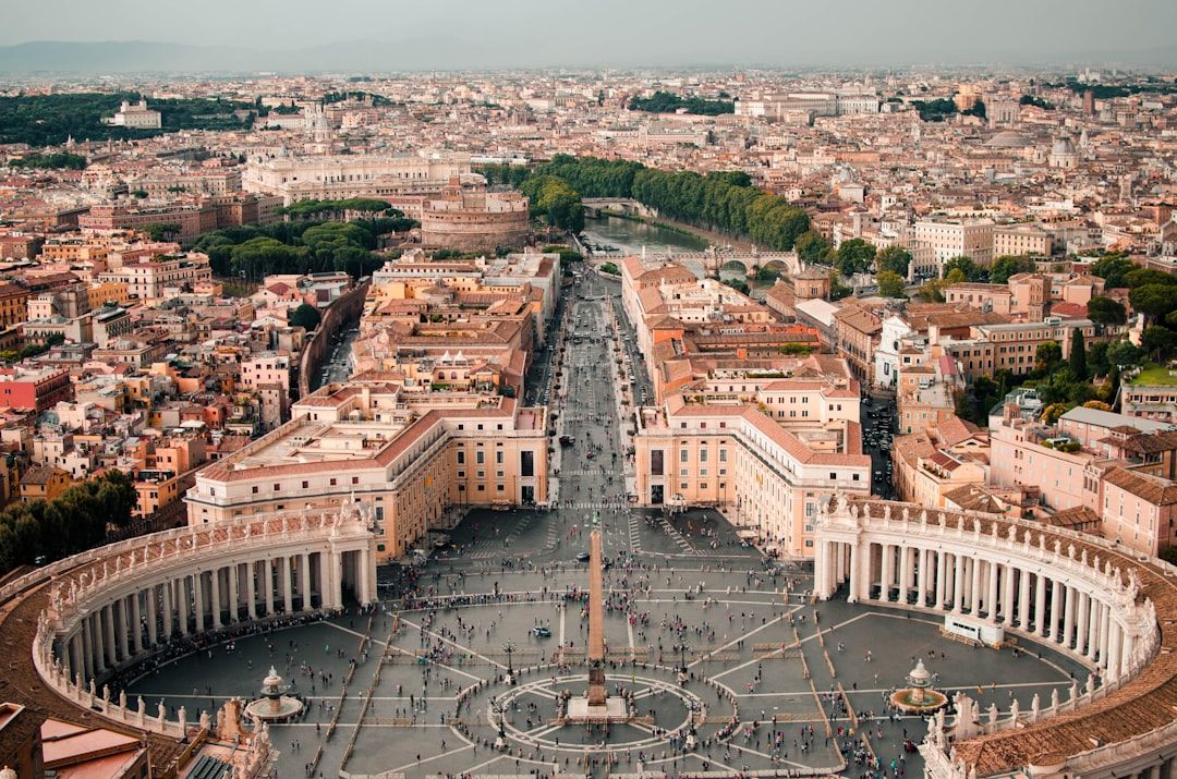 Vatican City vs Italy: Which Is Right for You